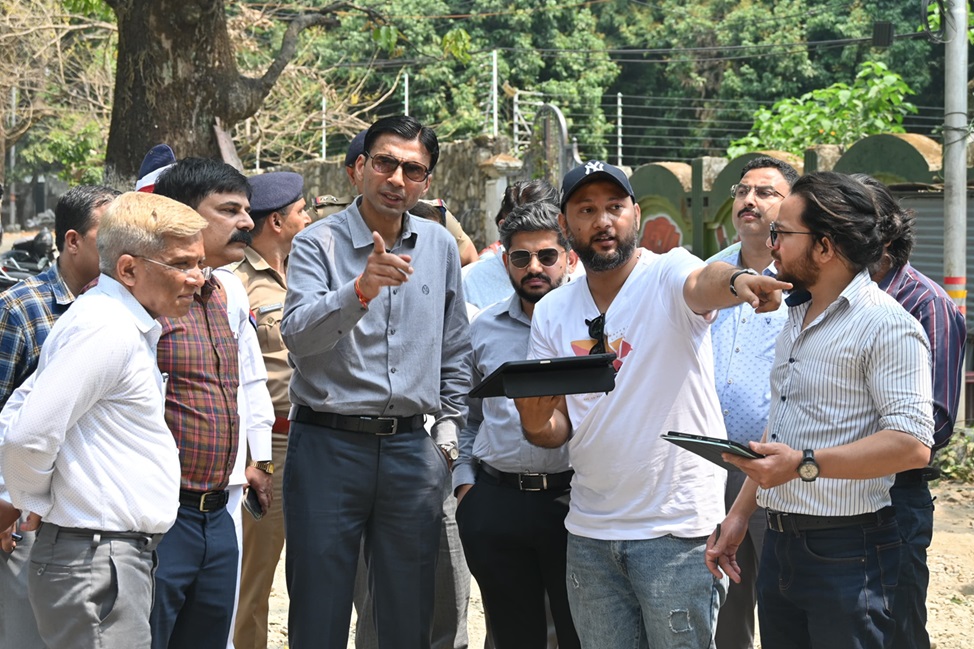 Savin Bansal