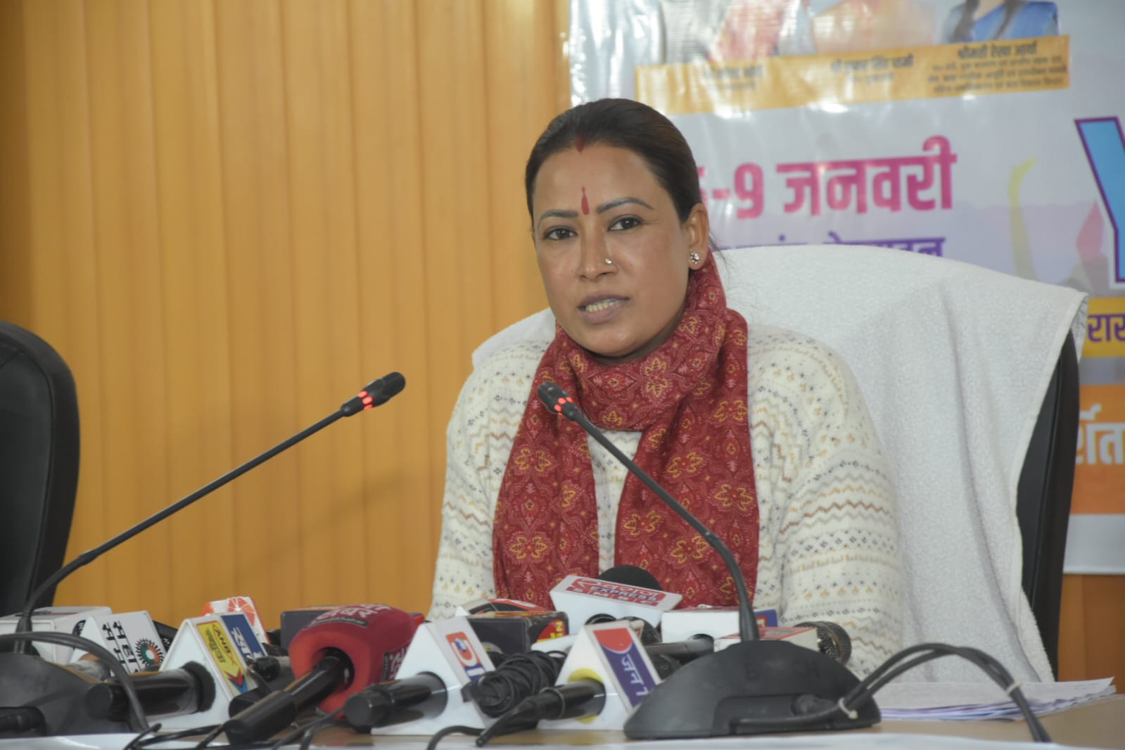 Food Minister Rekha Arya