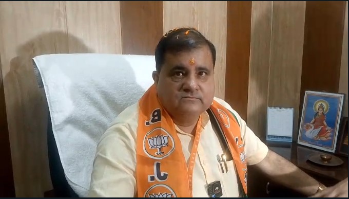Mahendra Bhatt